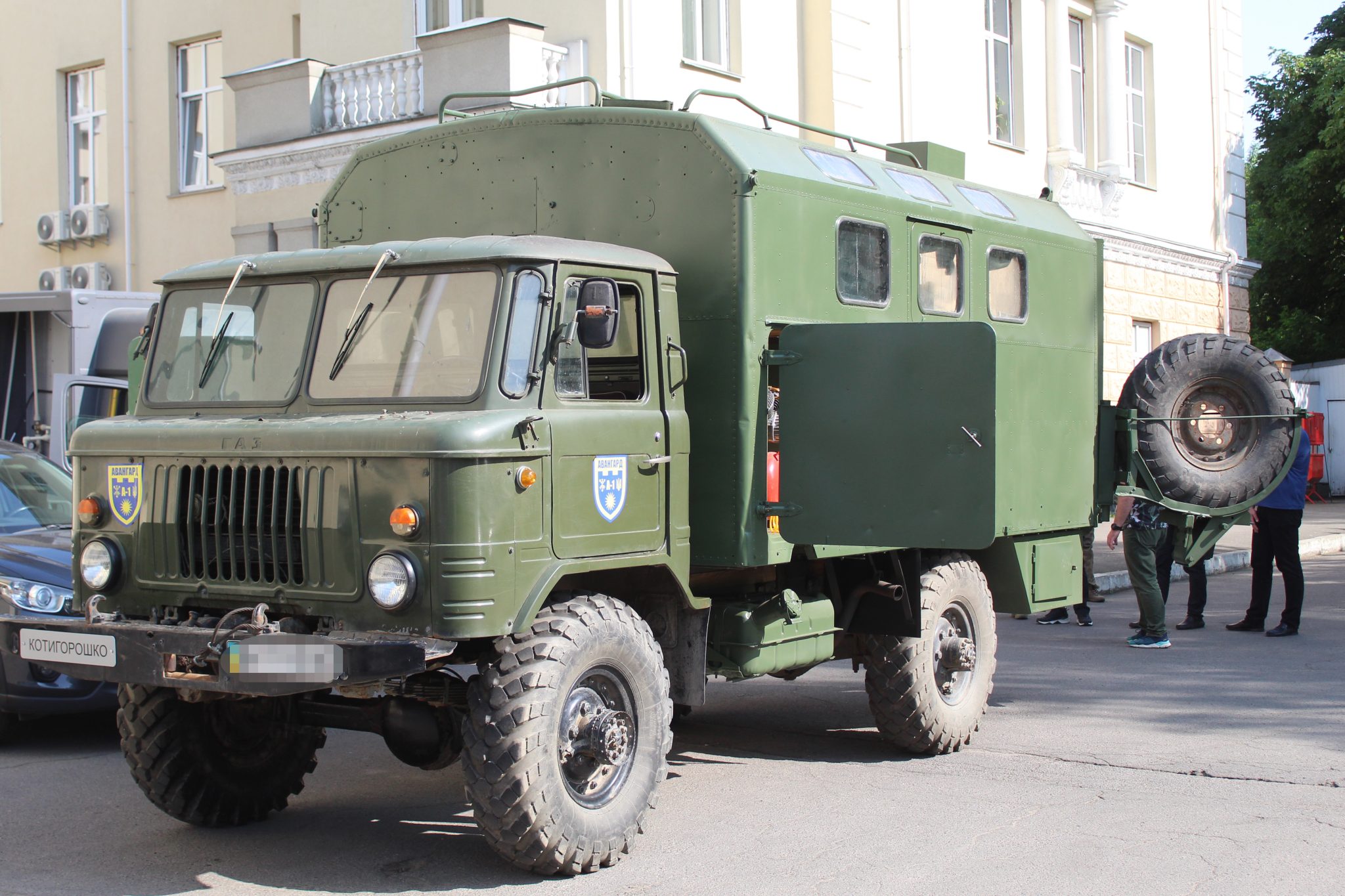 Митниця передала на потреби Сил оборони 23 тонни конфіскованих автозапчастин