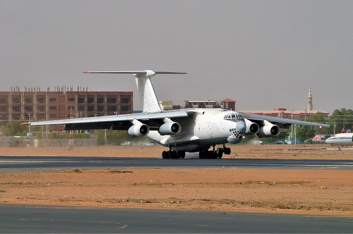 Sudanese Army Uses IL-76 Transport Aircraft for Bombing Rebel Positions