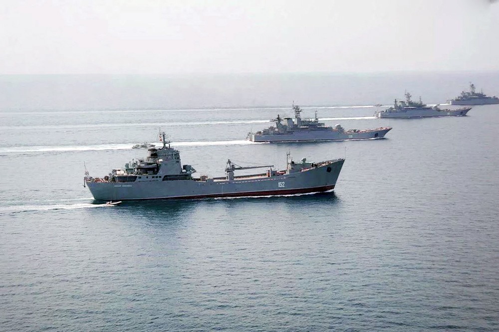 Russian Black Sea Fleet grouping leaves the base in Novorossiysk