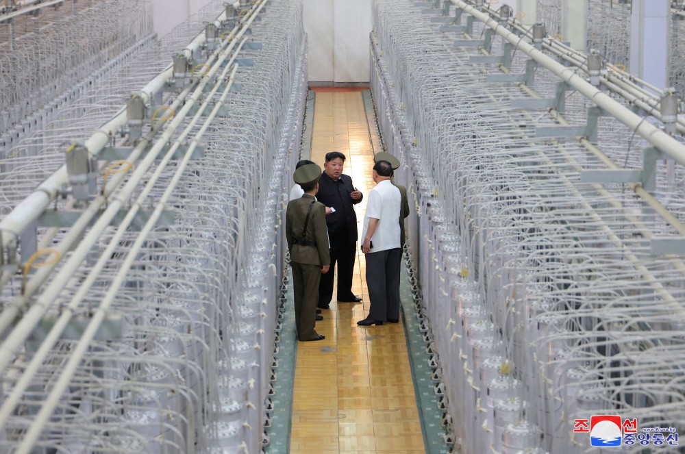 North Korea Shows Off Uranium Enrichment Facility