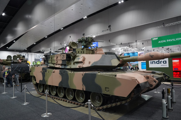 Австралійська армія отримала перші танки M1A2 (SEP) v3