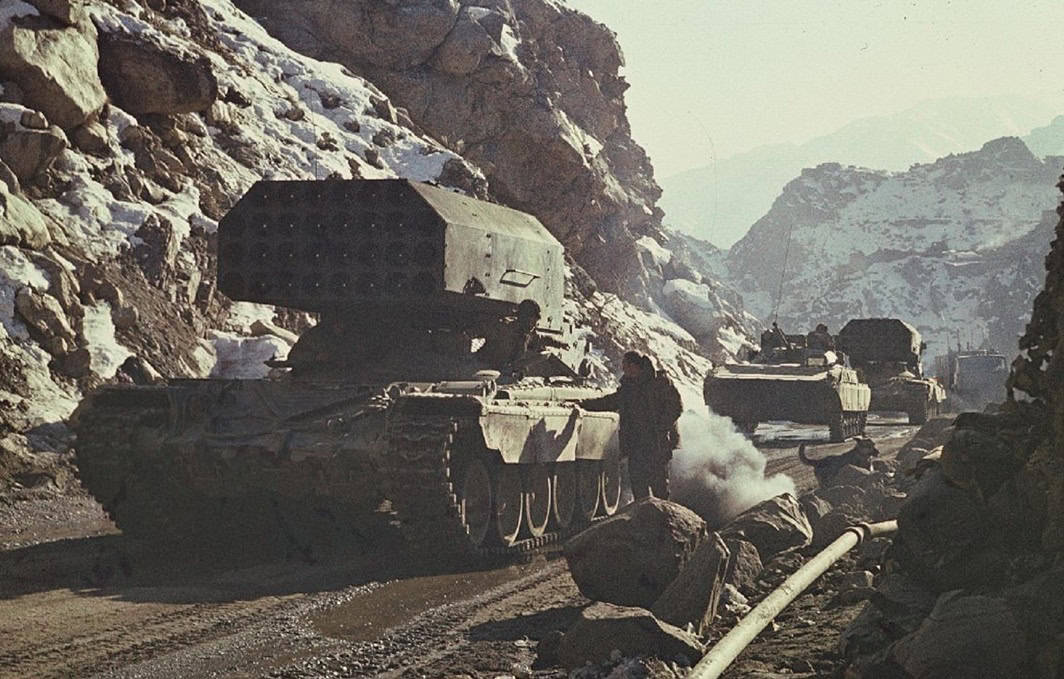 The Soviet TOS-1 Buratino flamethrower system in Afghanistan. Photo from open sources