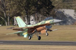 Дебютний болгарський винищувач F-16 Block 70 вперше здійнявся в небо 