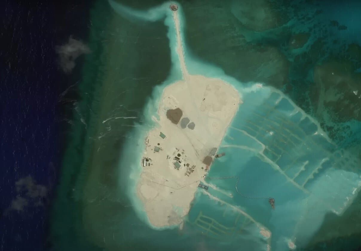 Vietnam creates artificial islands to counter China