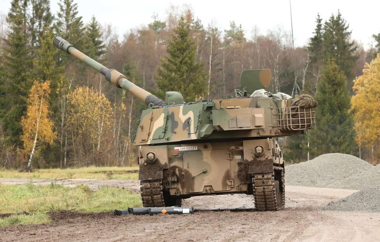 Polish K9 self-propelled artillery made its debut during exercises in Estonia