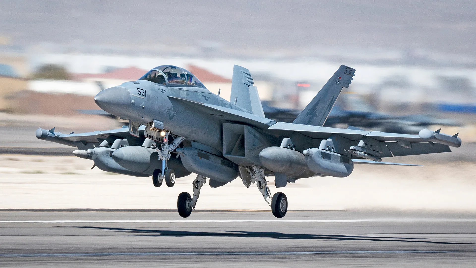 EA-18G Growler electronic warfare aircraft crashes in the United States