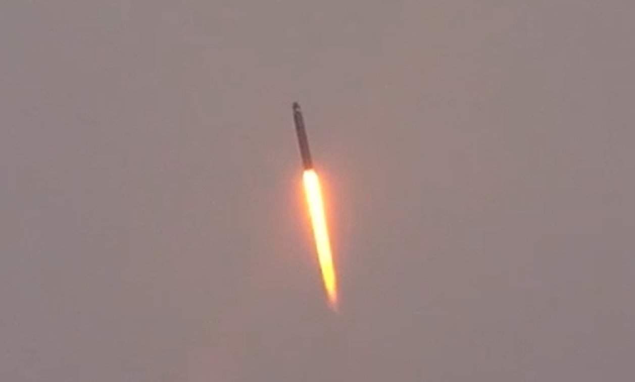 Російська балістична ракета "Синева" під час тренувань. Жовтень 2024. Росія. Кадр з відео міноборони Росії