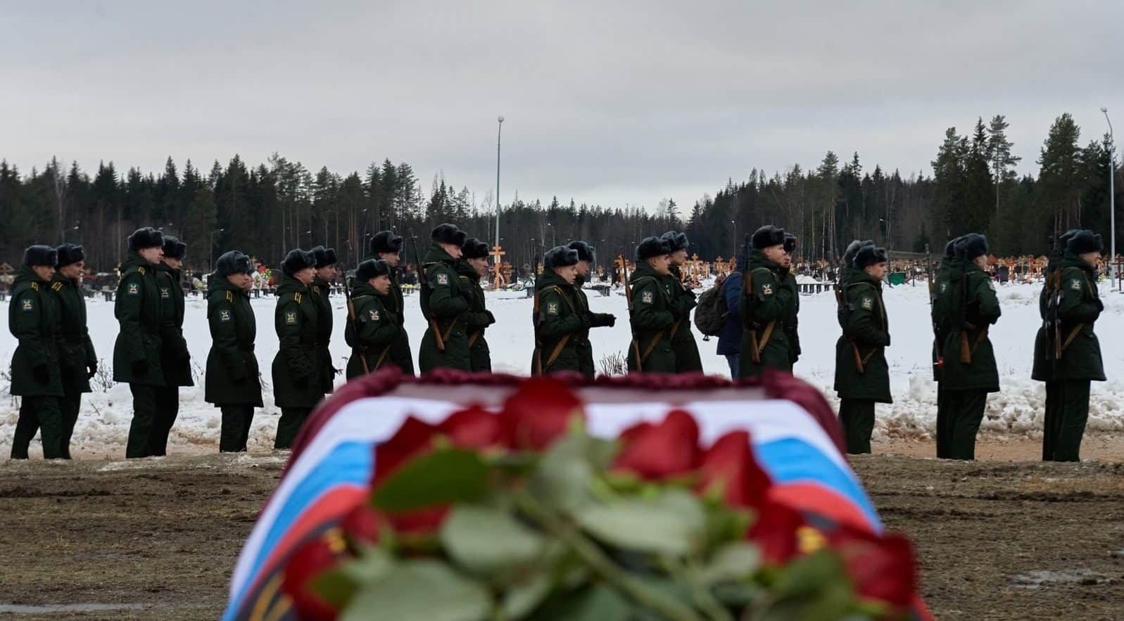 Journalists confirm deaths of 80,000 Russian soldiers