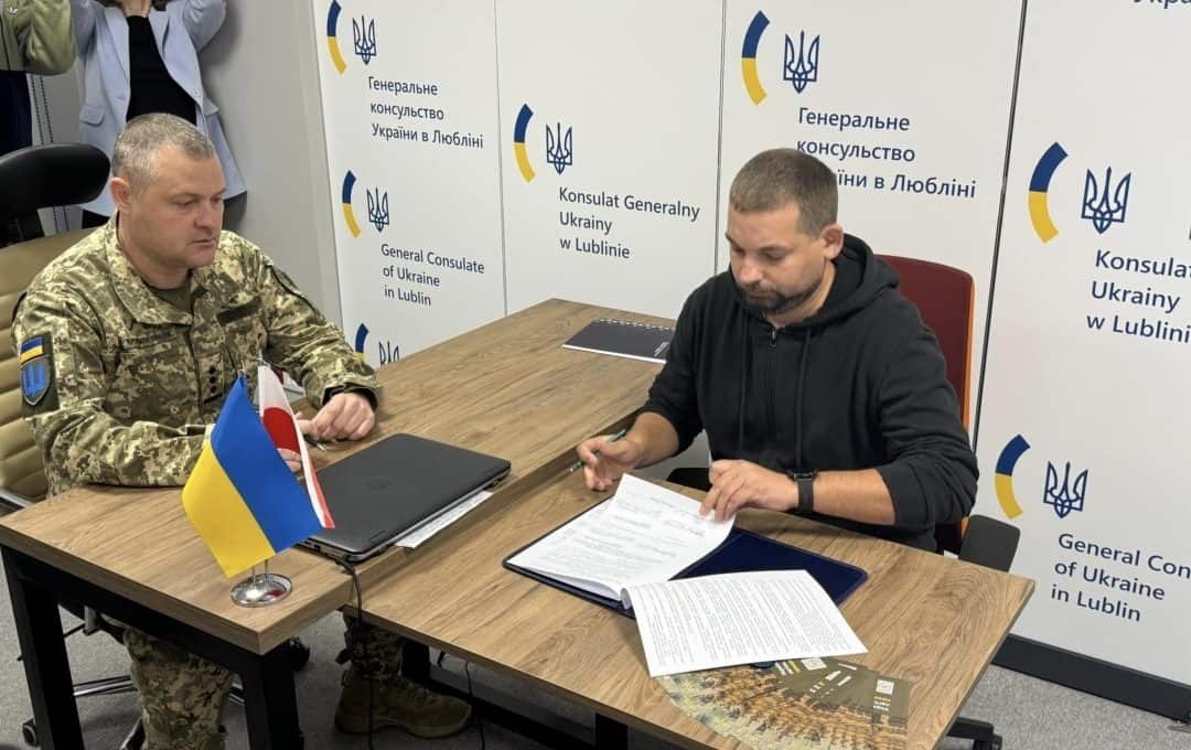 First Ukrainian Legion volunteers sign contracts with the Armed Forces of Ukraine