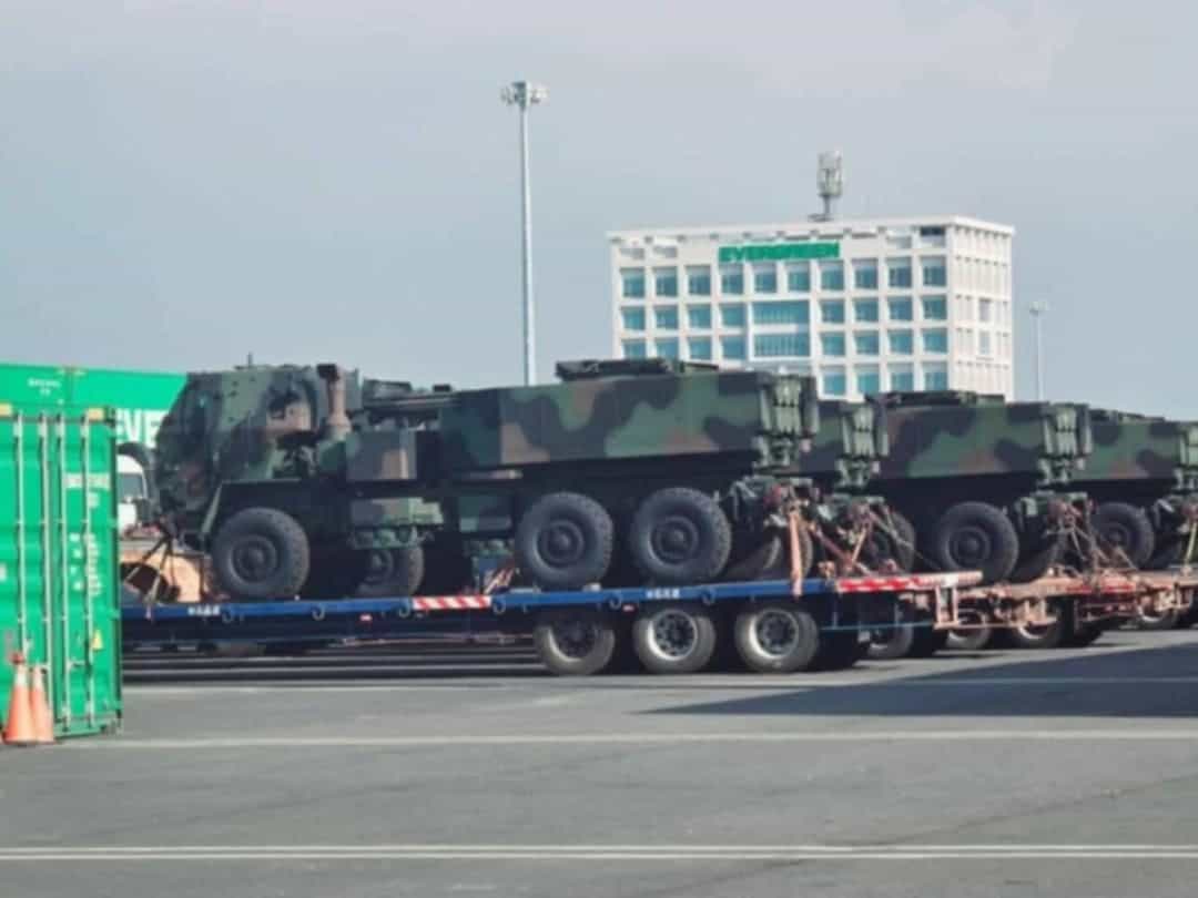 Taiwan receives first HIMARS shipment