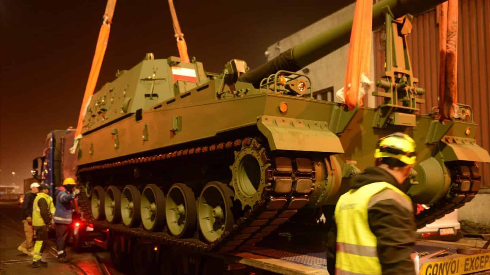 Poland receives a new batch of K9 self-propelled howitzers