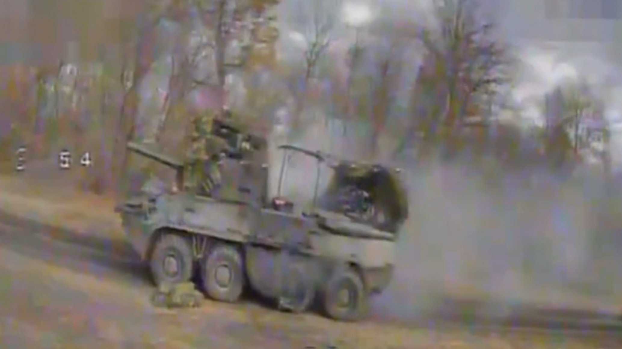 Ukrainian defenders destroy a rare Russian Nona-SVK self-propelled gun system in the Donetsk region