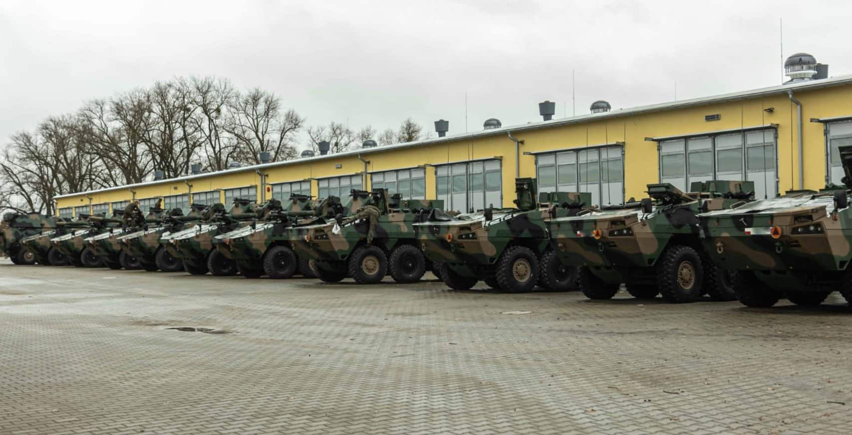 Polish 12th Brigade Receives RAK Self-Propelled Mortars