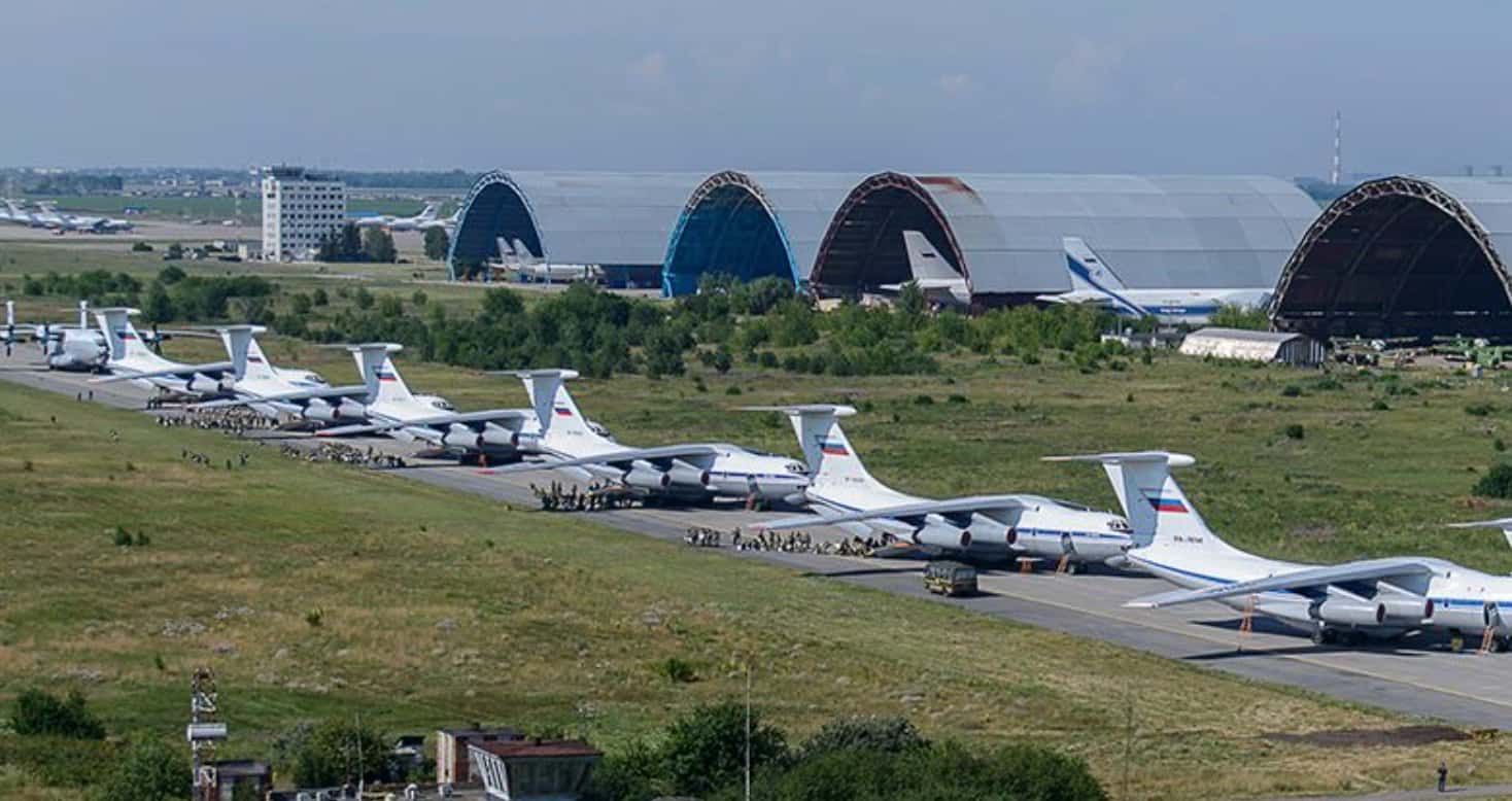 Росія залучила 28 літаків для перекидання бійців КНДР