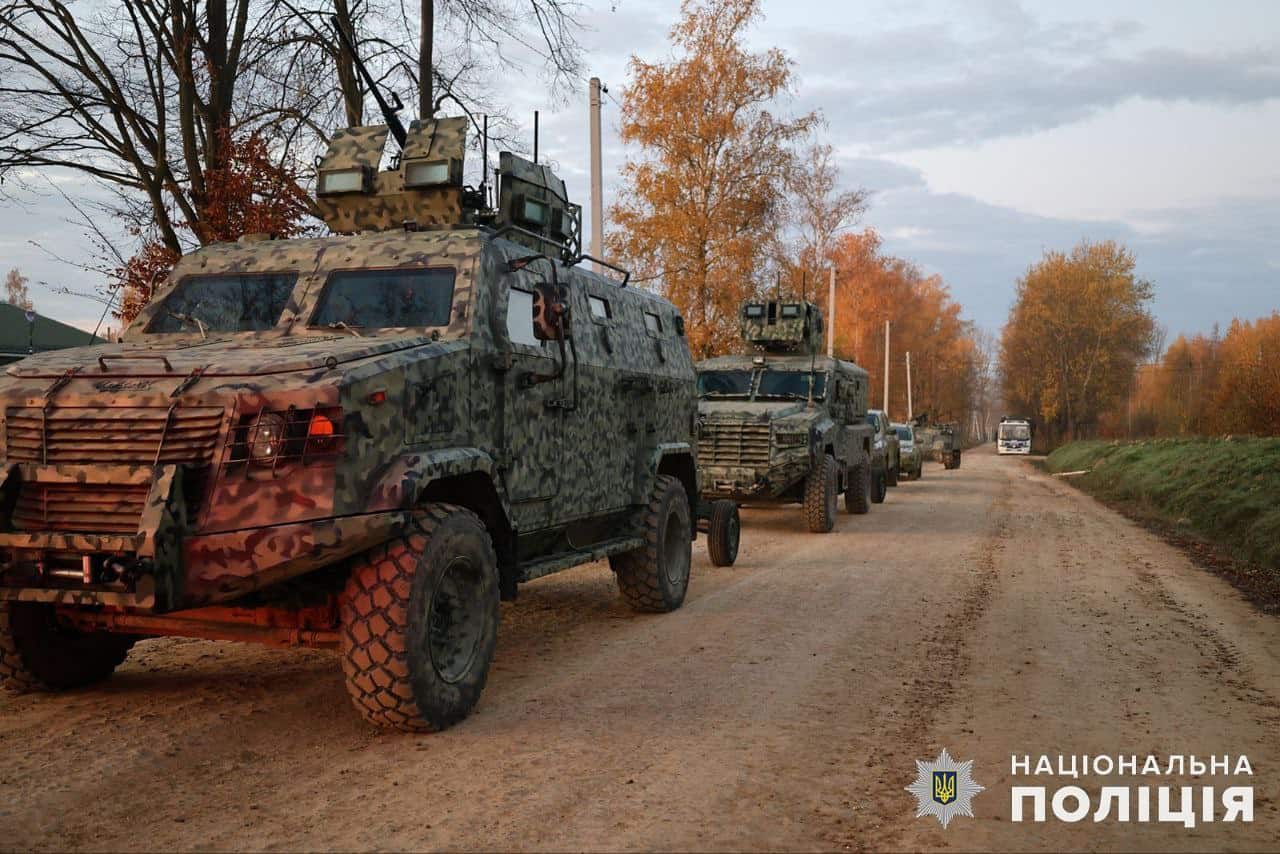 Батальйон поліції «Донеччина» озброїли бронемашинами «Козак-5» та Senator