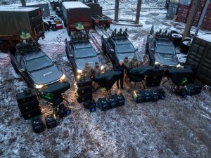 Poroshenko Hands Over Ai-Petri Systems to Ukrainian Defenders