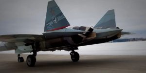 Росія почала випробування Су-57 з плоским соплом