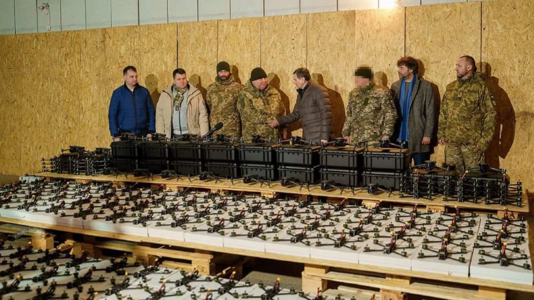 Vinnytsia Community Donates 500 FPV Drones, EW Systems to Ukrainian Troops