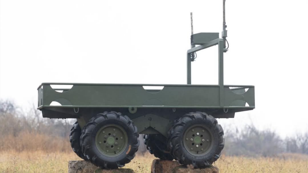 Ukraine Rolls Out CRAB-LS Robotic Transporter for Logistics and Combat Operations