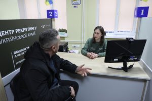 У Ковелі відкрили центр рекрутингу української армії