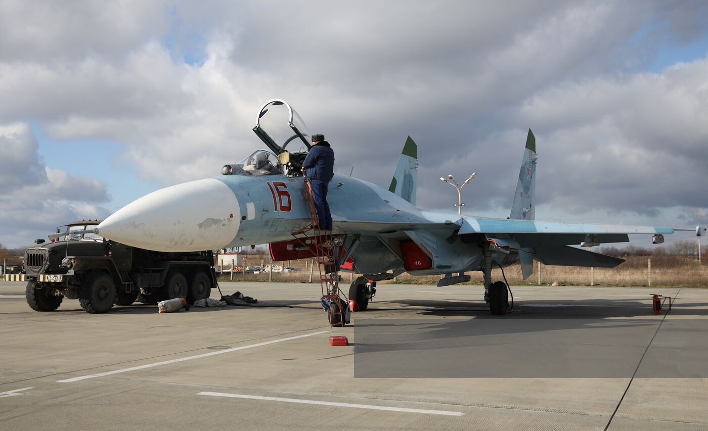 DIU burns Su-27 interceptor in Krymsk