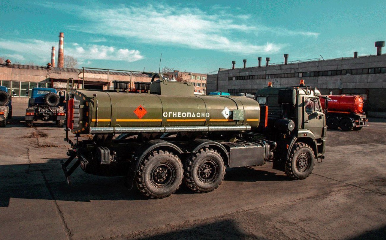 У Новосибірську партизани спалили військові паливозаправники