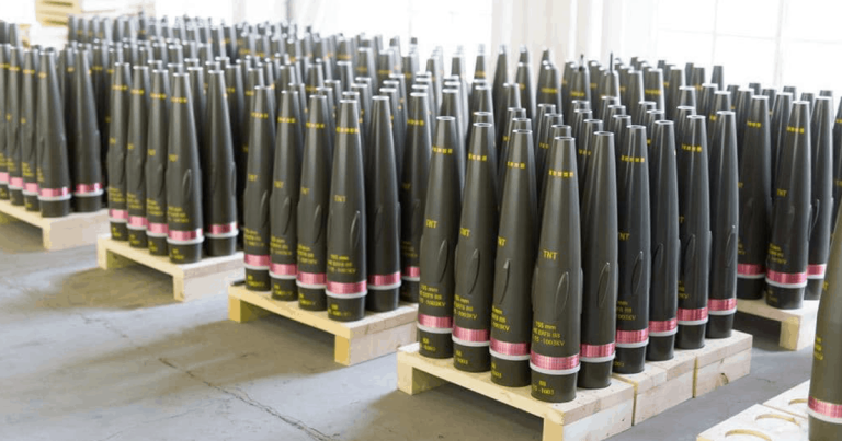 Long-range high-explosive fragmentation projectiles with improved aerodynamics and HE ERFB-BB lead belt for Ukraine. Photo credits: Defense Express