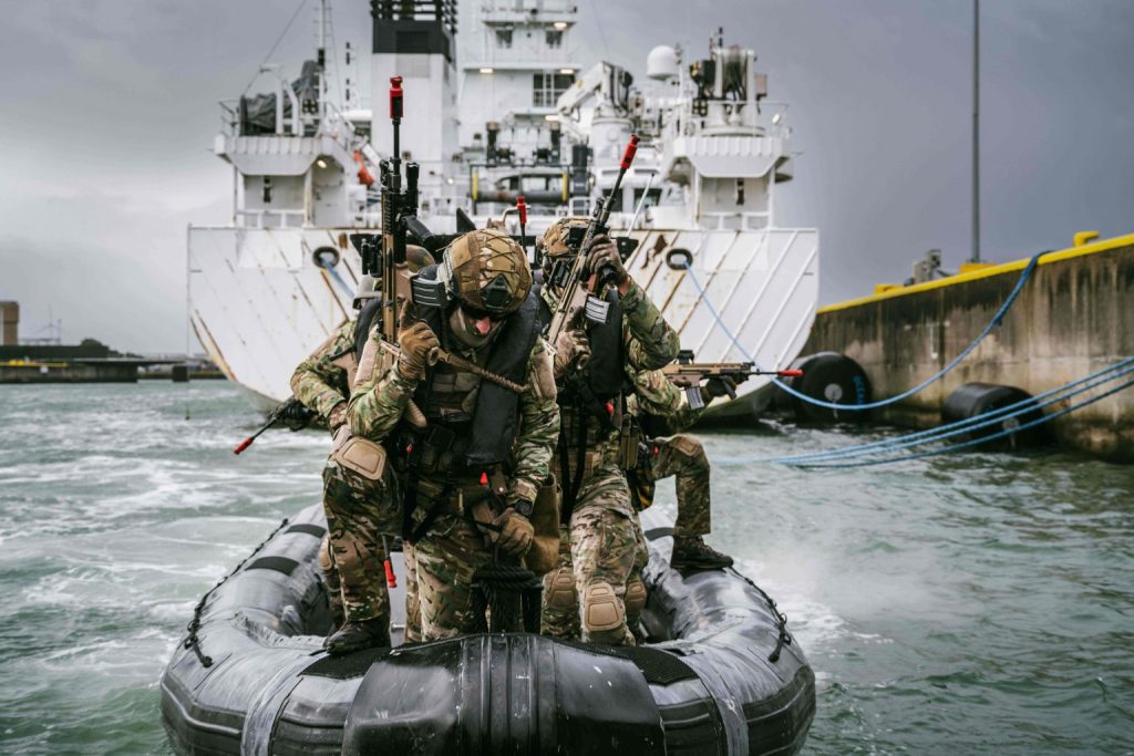 Бельгійські морпіхи на човні