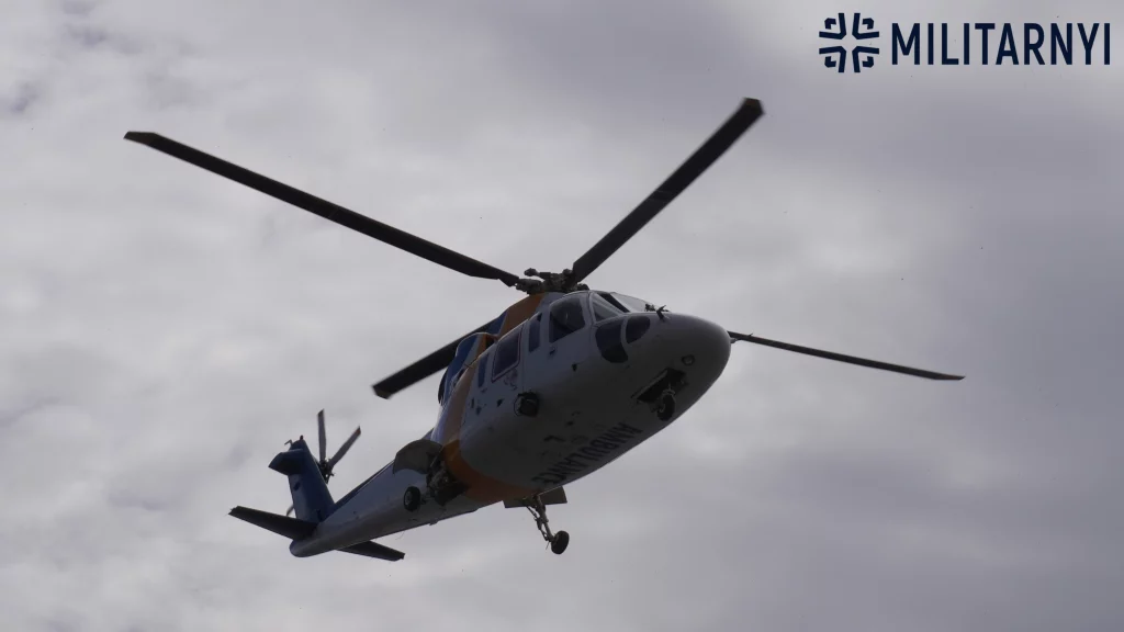 Санітарний гелікоптер Sikorsky S-76A, переданий благодійниками на потреби ГУР. Фото: Мілітарний.