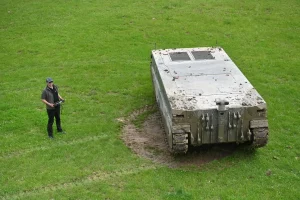 Монструозний Komodo: DOK-ING презентувала надважкий наземний дрон