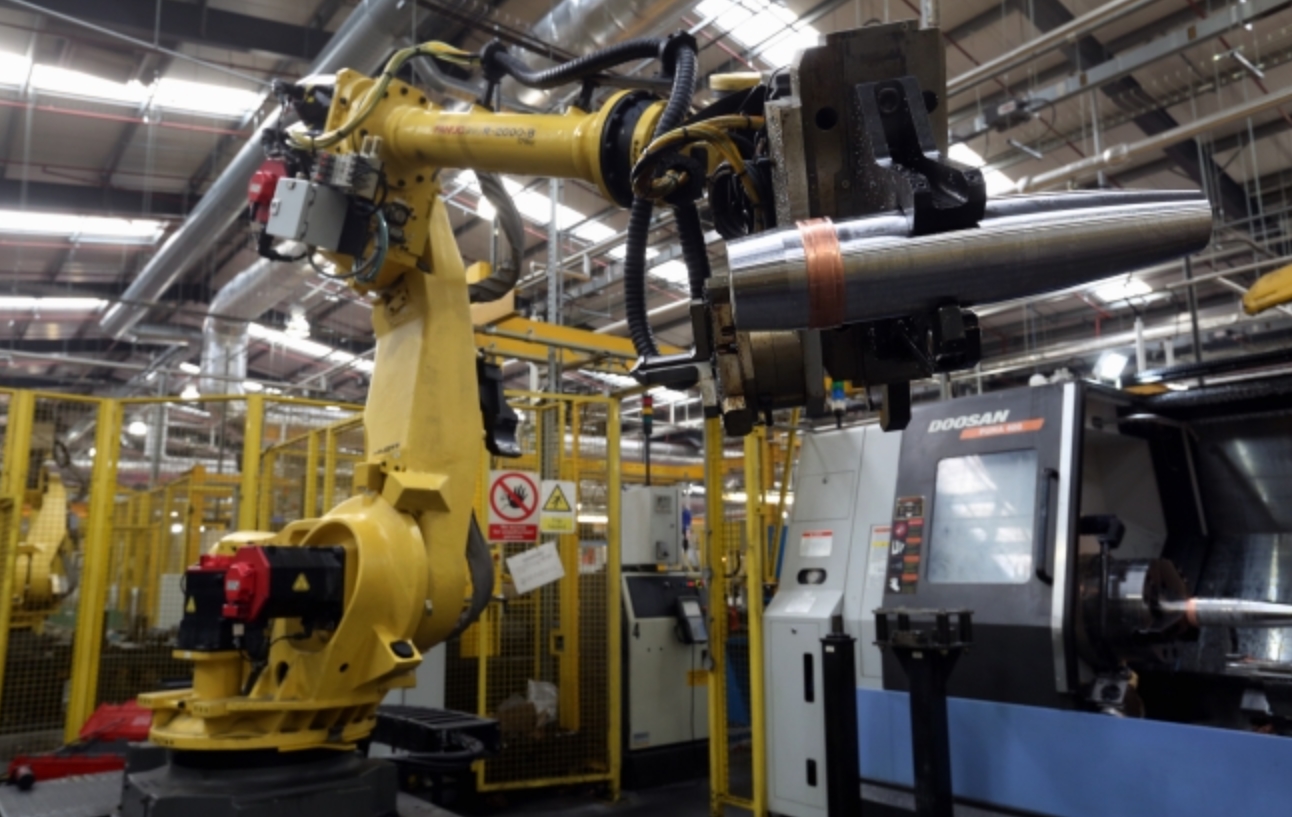 Production of shells at BAE Systems. Photo credits: zenoot.com