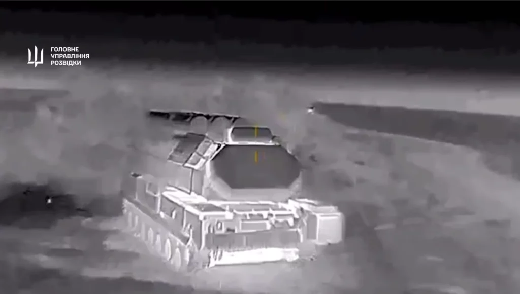 Hit to the Buk-M3 air defense system by the DIU drone on June 14, 2025. Screenshot from the DIU video