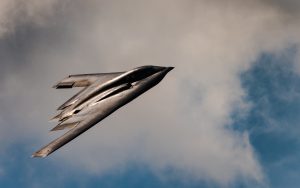 Китайського громадянина звинуватили у незаконній зйомці бази бомбардувальників B-2 у США