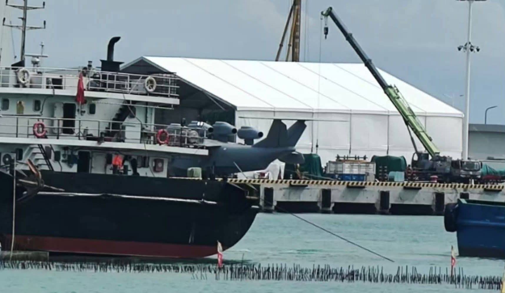 У Китаї помітили невідомий реактивний екраноплан