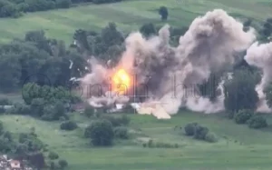 Kursk Region: Ukrainian Aviation Destroyed Houses With Russian Drone Operators