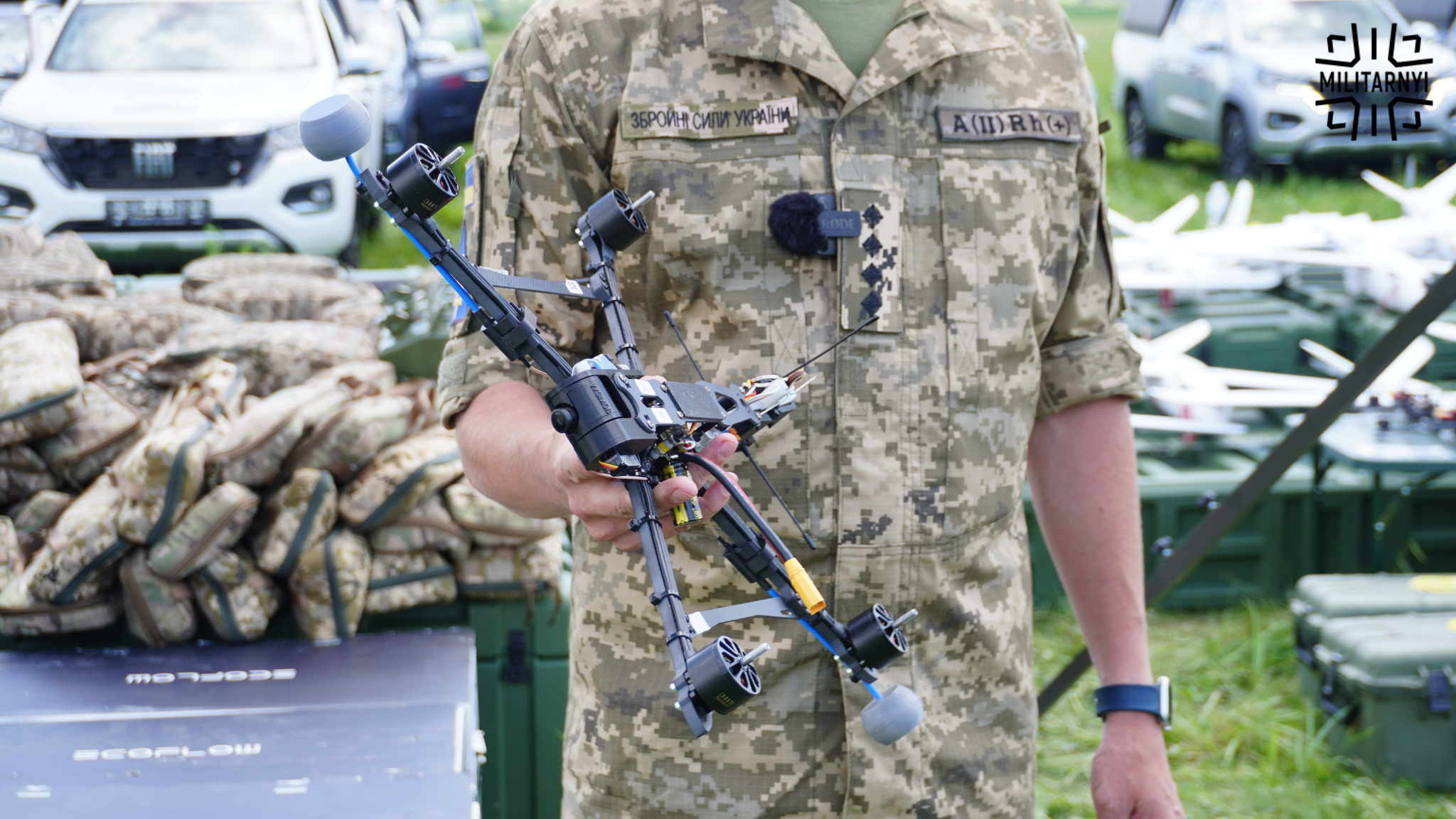 Передані в рамках проєкту FPV дрони-перехоплювачі. Джерело: Мілітарний.