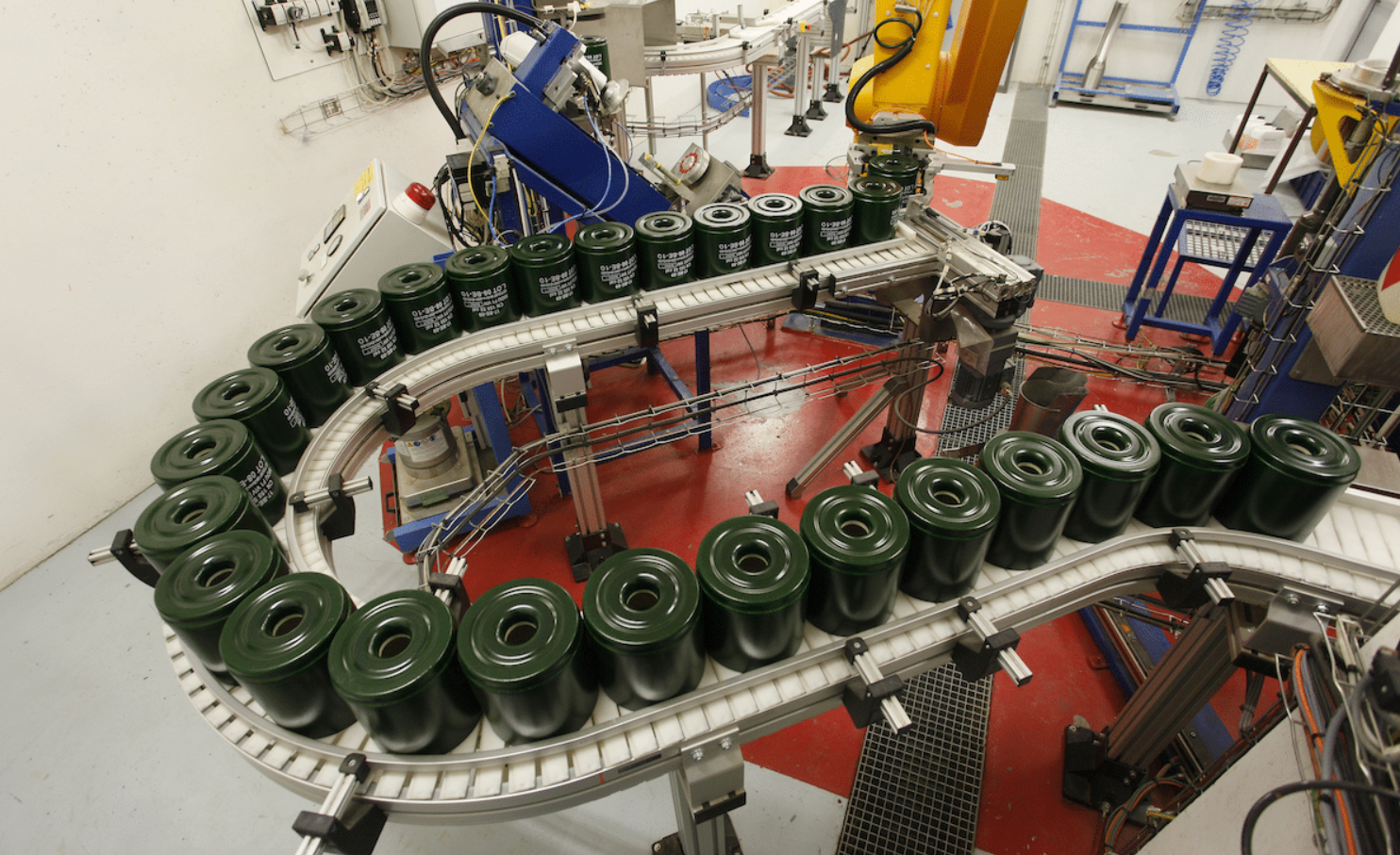 Production of modular charges at the Eurenco plant. Photo credits: Eurenco