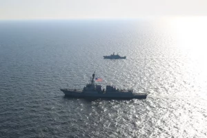 USA to Begin Escorting Tankers Through Strait of Hormuz by End of March