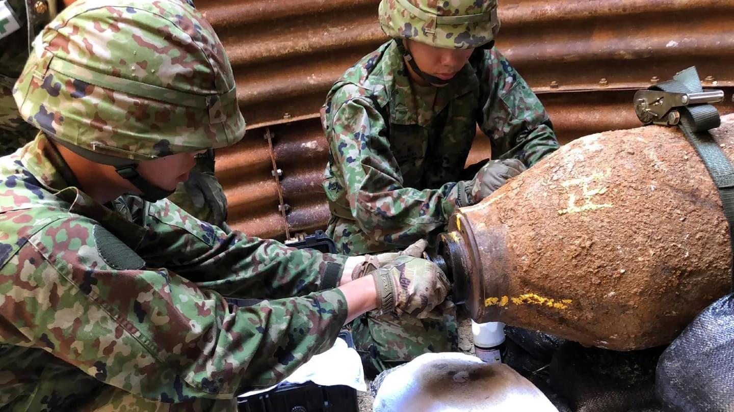 Кілька військових Японії постраждали внаслідок вибуху на авіабазі США на Окінаві
