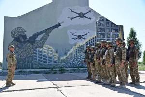 Казахстан розпочав підготовку інструкторів зі збиття дронів