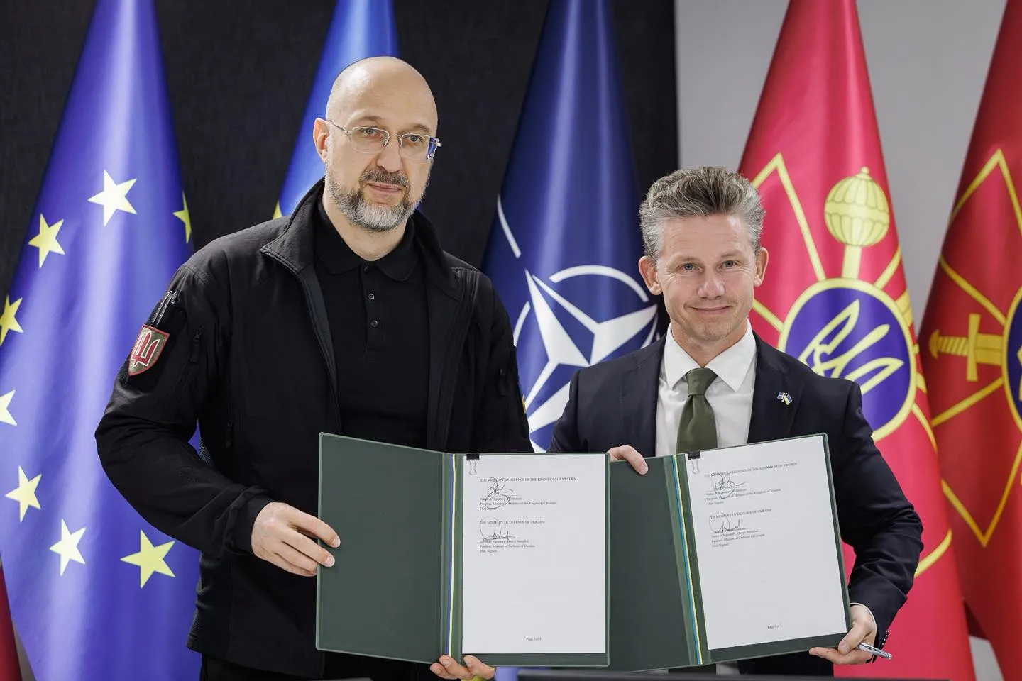 The letter of intent on joint production of weapons between Ukraine and Sweden was formally signed. Photo credits: Denys Shmyhal