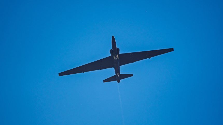 Останній вироблений U-2 Dragon Lady піднявся у небо після 17 років ремонту