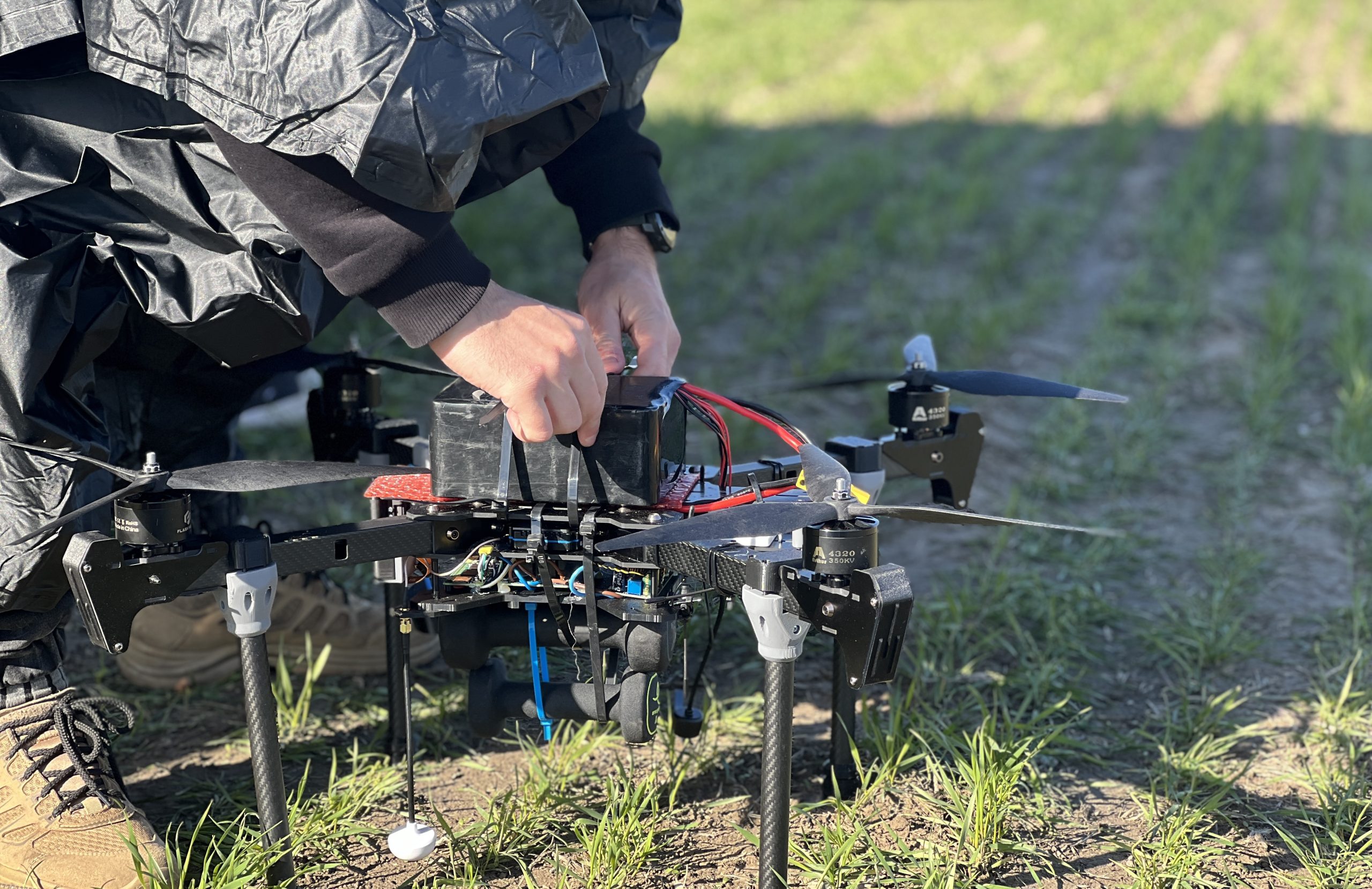A 10-inch FPV drone with a Narsil homing system. Photo credits: Dwarf Engineering