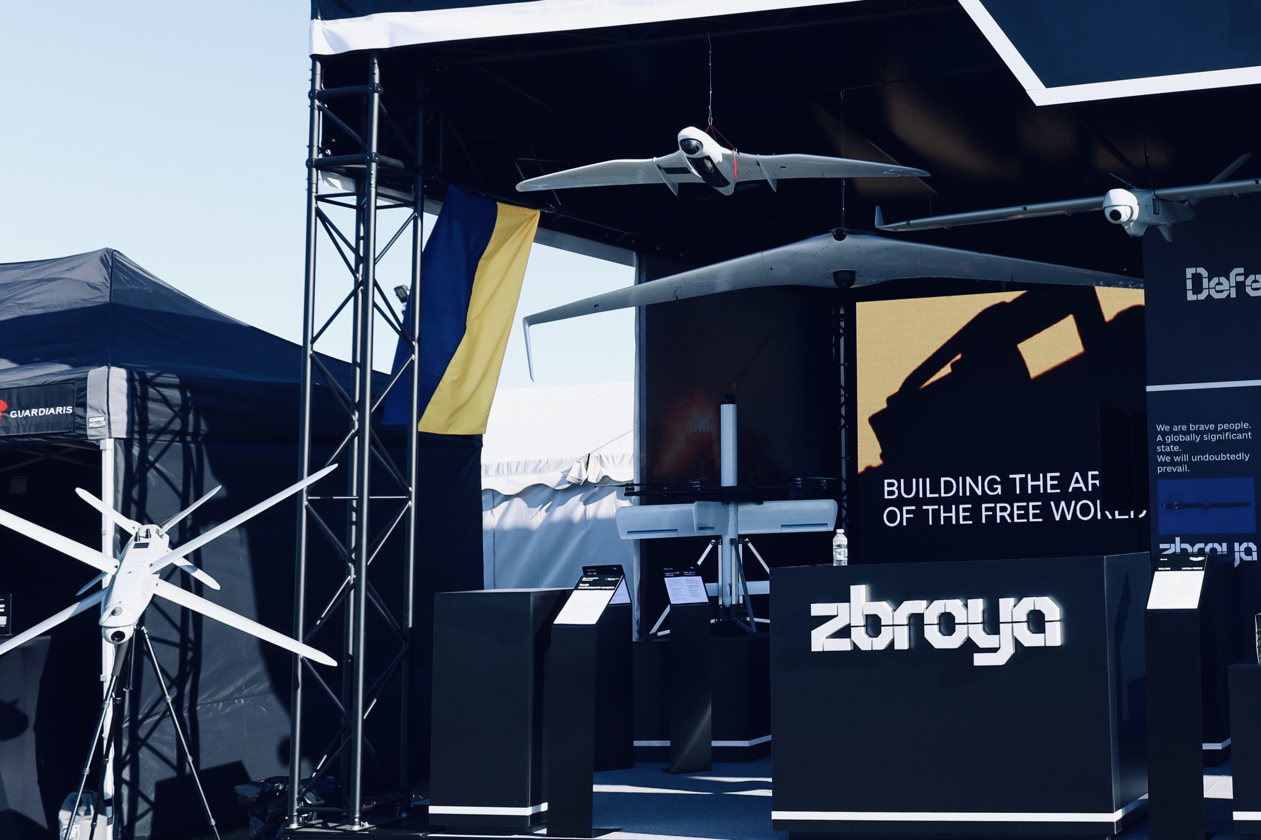 Український стенд на «DALO Industry Days 2025». Джерело: Zbroya.