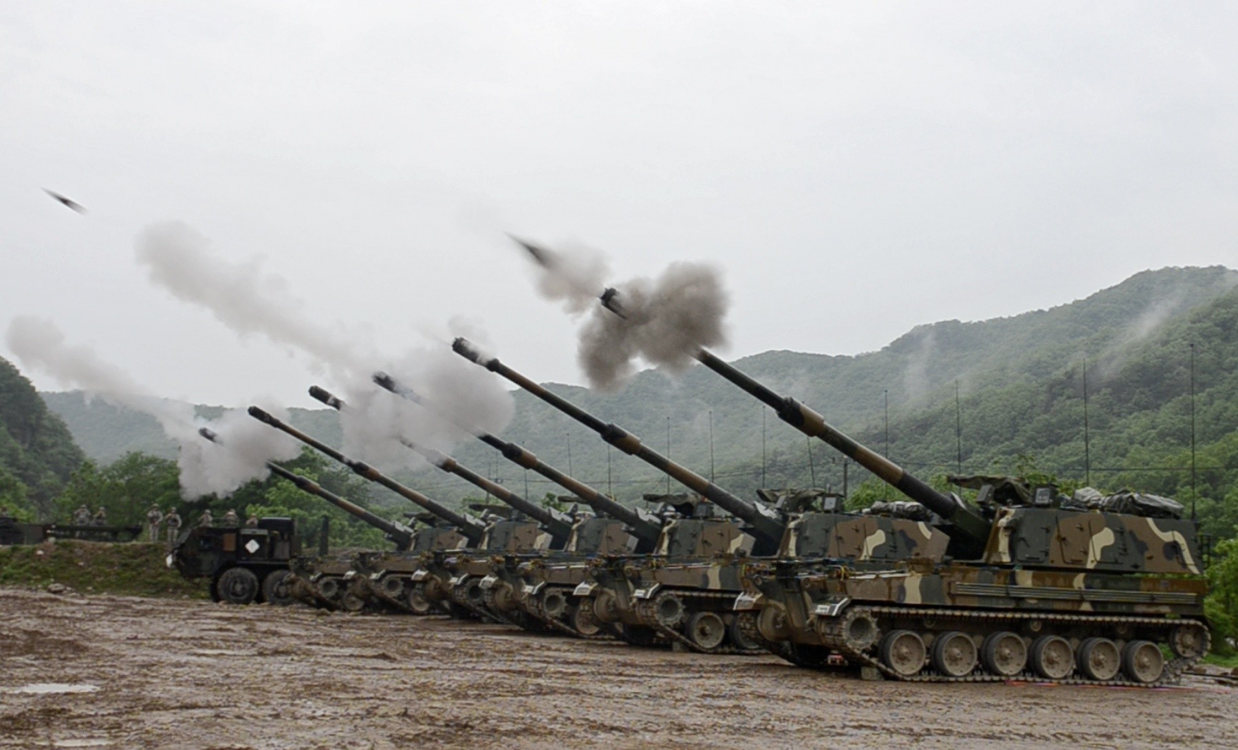 K9 Thunder self-propelled howitzers of the South Korean Ground Forces. Photo credits South Korea's Ministry of National Defense