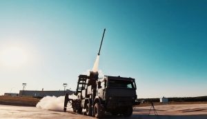У Туреччині випробували пускову установку нових ракет TRLG-122 на базі КамАЗ
