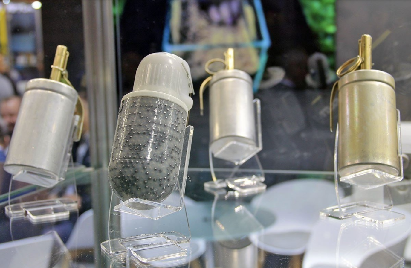 Russian Army Deploys RG-60 Thermobaric Hand Grenades