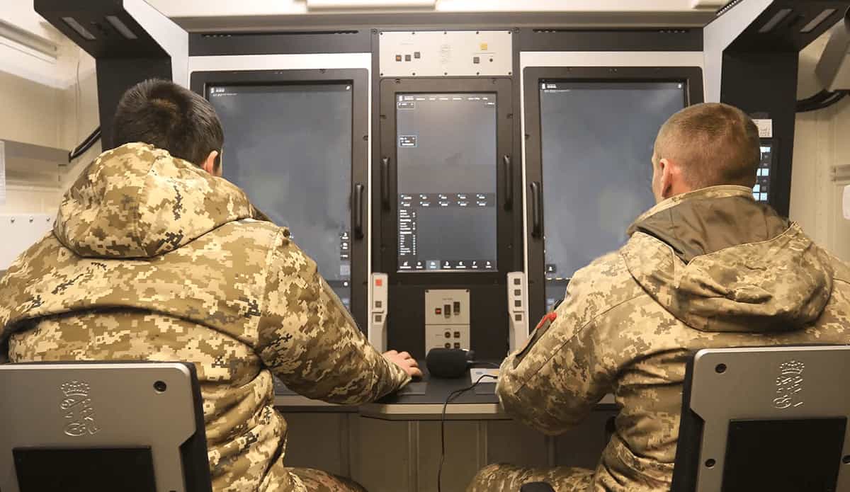 A command post of the NASAMS air defense system of the Ukrainian Air Force on duty. Screenshot from video of the Ukraine’s Air Force