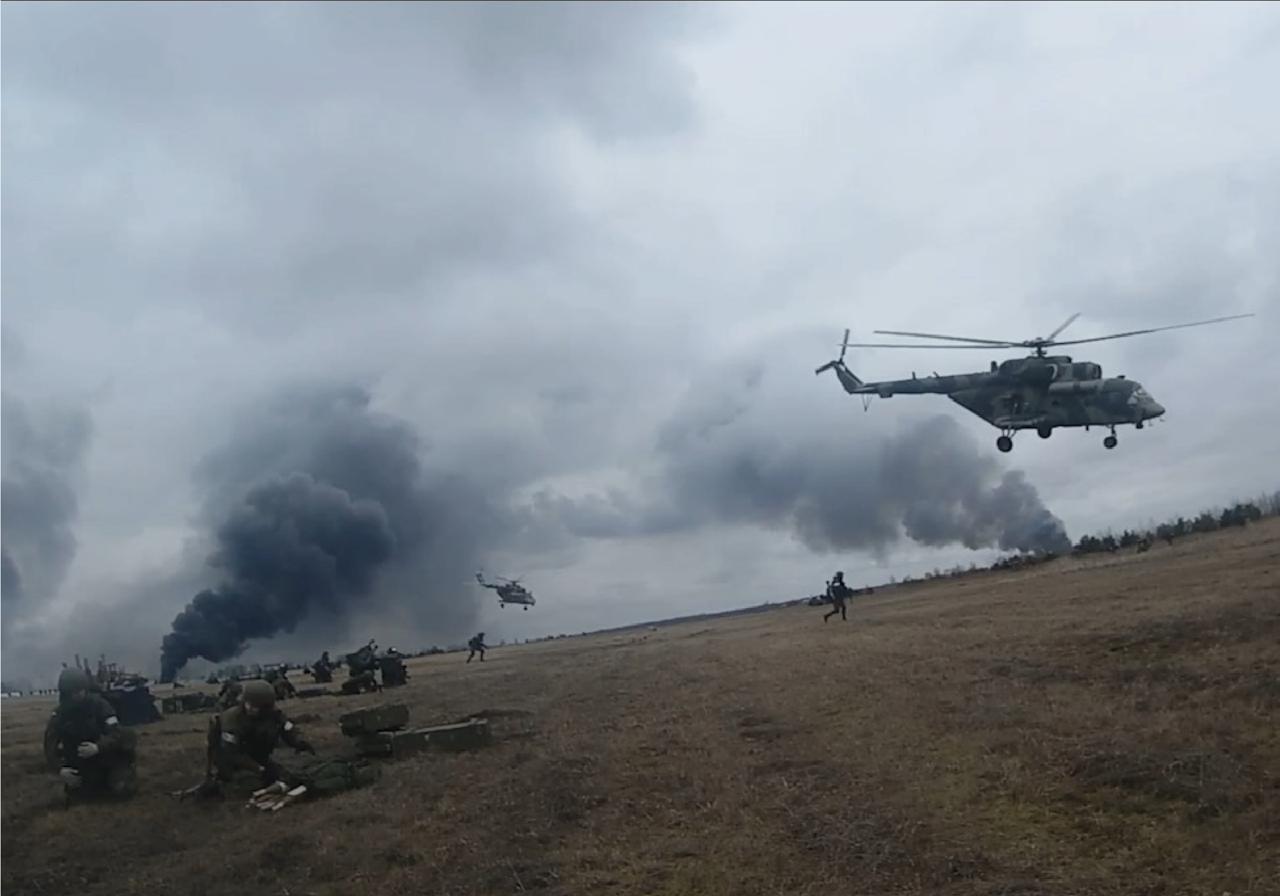 окупаційні війська на гостомельському аеродромі