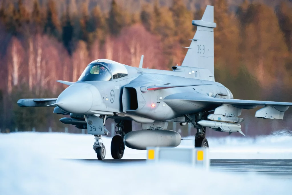 Винищувач Gripen E «39-9» ПС Швеції. Фото: Saab